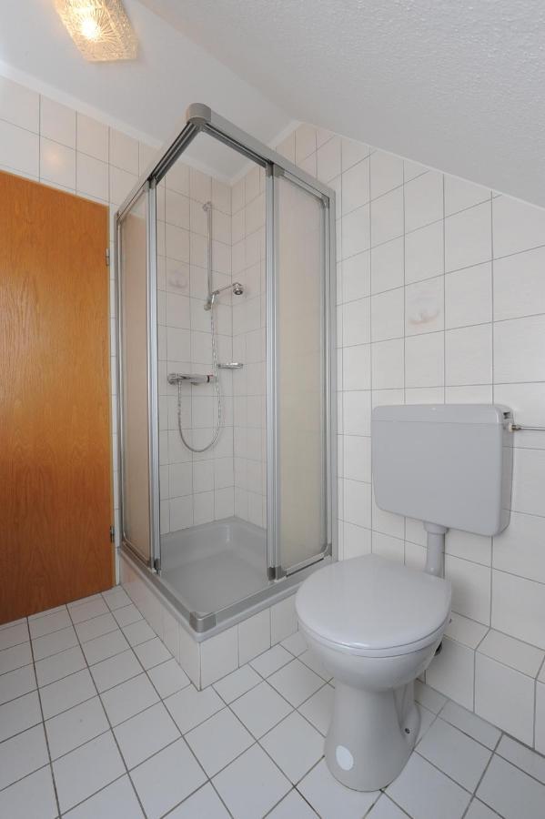 Ferienwohnungen Im Haus Am Watt Neuharlingersiel Bagian luar foto